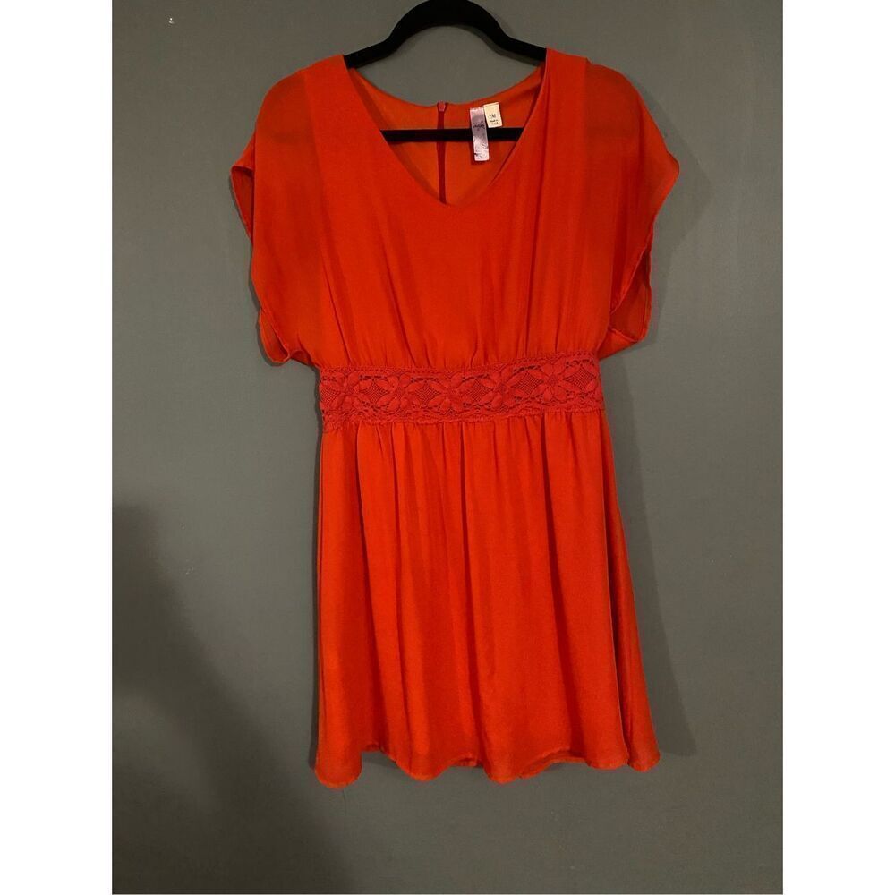 Alya Flower Lace Waist Flowy Dress Size Medium